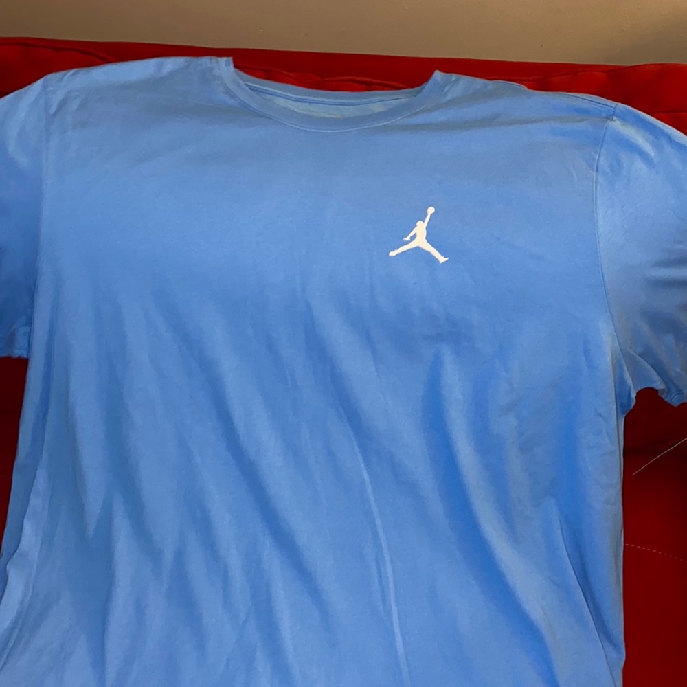 NIKE MENS AIR JORDAN T SHIRT - Picture 2 of 5